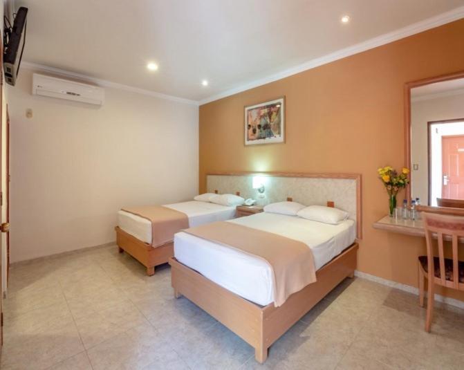 Tecnohotel Itzaes Merida Exterior photo